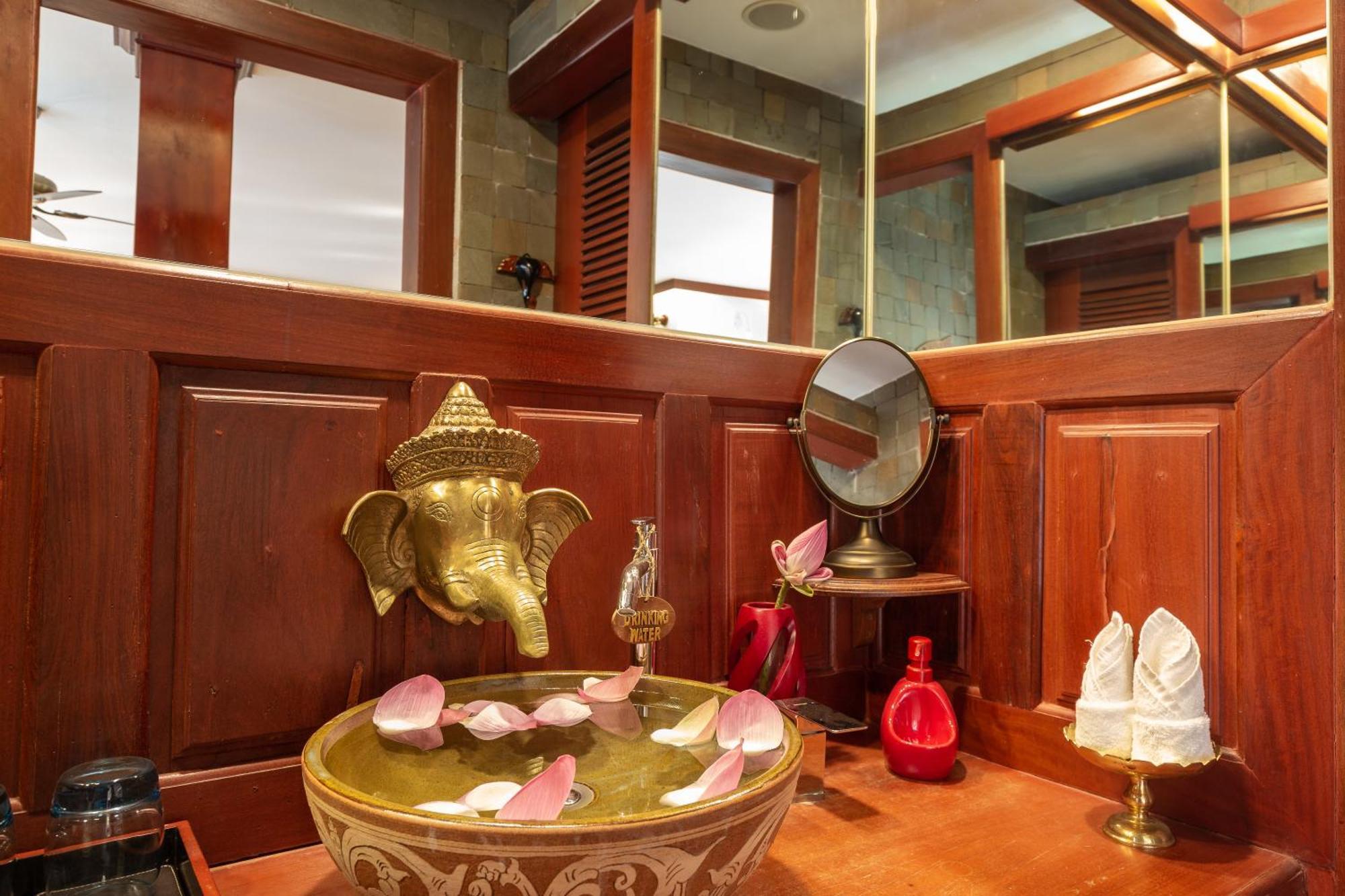 Montra Nivesha Residence And Art Siem Reap Zewnętrze zdjęcie